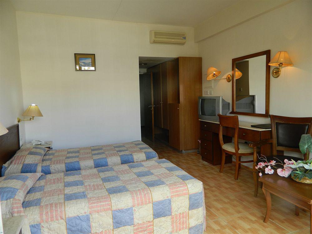 M. Moniatis Hotel Limisso Esterno foto